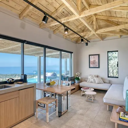 Artblue Villa *