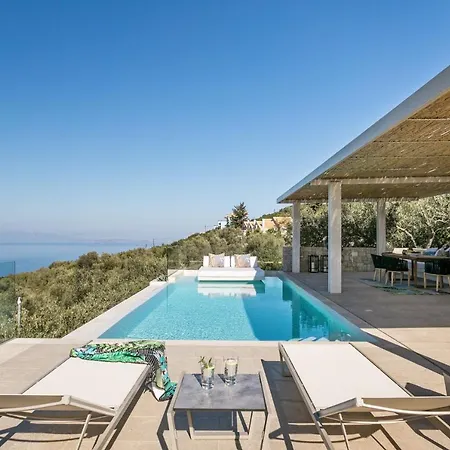 Artblue Villa