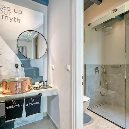 Artblue Villa