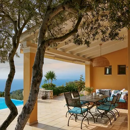 Villa Artblue Tsoukaládhes